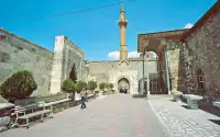 Dündarbey Medresesi
