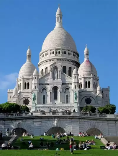 Sacré-Cœur Bazilikası