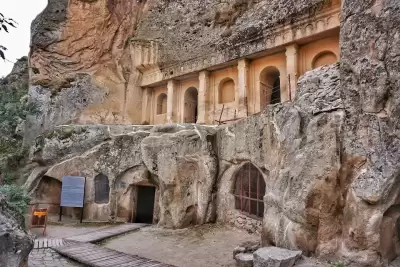 Sümbüllü Kilise
