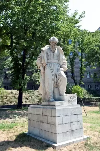 Mimar Sinan Anıtı
