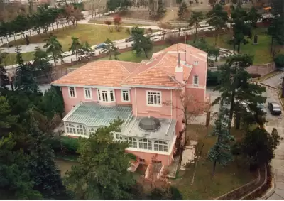 Pembe Köşk (İsmet İnönü Müze Evi)