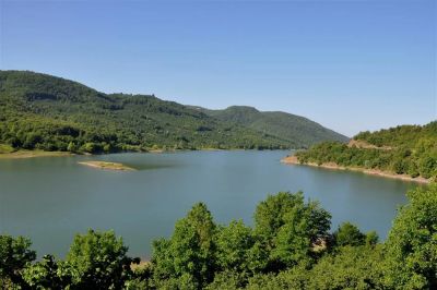 Hasanlar Dam Lake sailing and kayaking sports