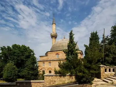 Defterdar Camii