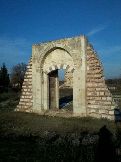 Edirne Sarayı tarihi kemer ruini detay