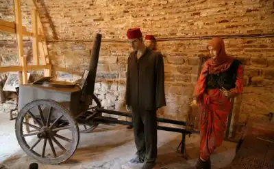Şükrü Paşa Anıtı ve Balkan Savaşı Müzesi tepesinden şehir manzarası