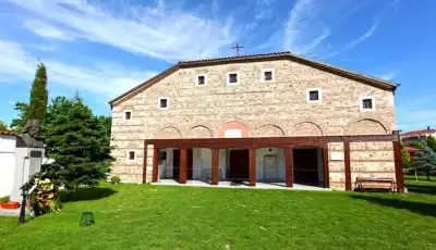 Sveti Konstantin ve Elena Kilisesi