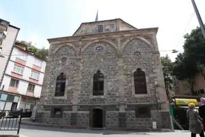 Kapu Mosque (Seyyit Mehmet Pasha Mosque) stone facade and windows