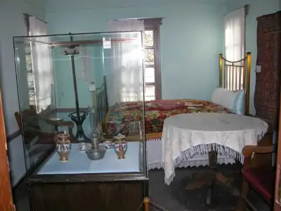 Şebinkarahisar Atatürk Evi ve Müzesi yatak odası