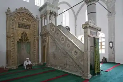 Şebinkarahisar Fatih Camii mihrap ve minber detayı