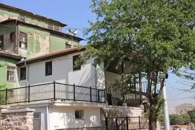Ahi Yakup Camii