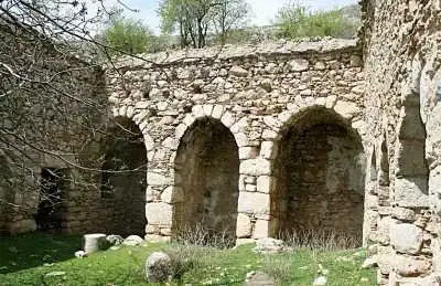 Aya Georgios Kilisesi kemerli giriş detayı