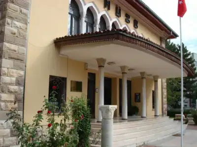 Yalvaç Müzesi beyaz mermer hayvan heykeli sergisi