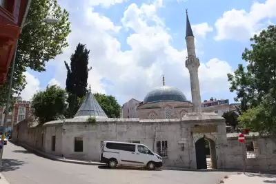 Çinili Camii