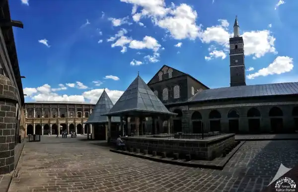 Diyarbakır Sur Ici: A Historical Journey in One Day