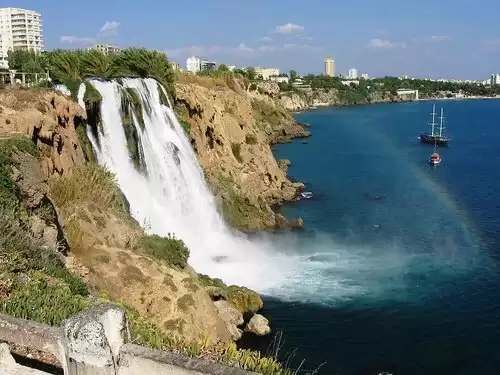 Aşağı Düden Şelalesi