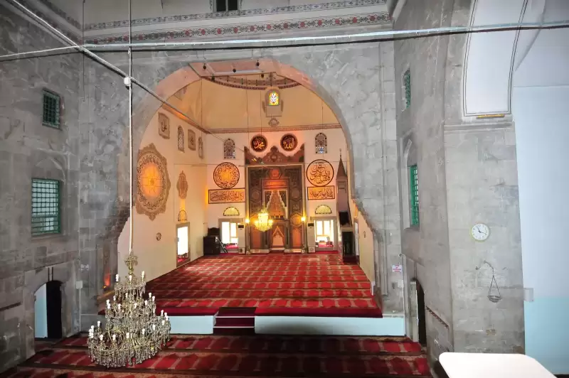 Yıldırım Bayezid Camii iç mekan mihrap detayı