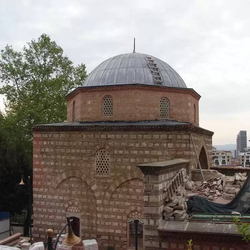 Yıldırım Bayezid Türbesi kubbe ve mimari yapı